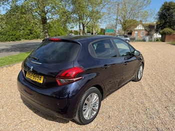 Used Peugeot 208 2019 for sale - 78890770: Photo