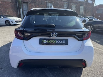 Used Toyota Yaris 2022 for sale - 79203296: Photo