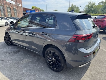 Used Volkswagen Golf 2023 for sale - 79203308: Photo