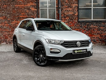 Used Volkswagen T-Roc 2019 for sale - 79518637: Photo