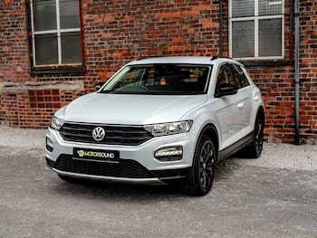 Used Volkswagen T-Roc 2019 for sale - 79518637: Photo
