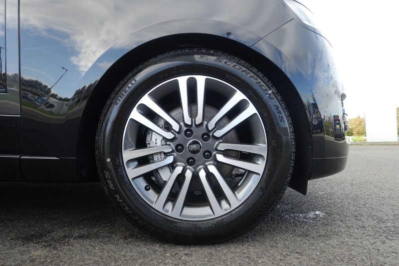 Used Land Rover Range Rover 2025 for sale - 76981477: Photo 8