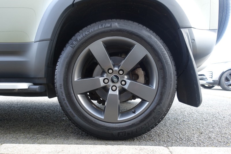 Used Land Rover Defender 2020 for sale - 78042289: Photo 33