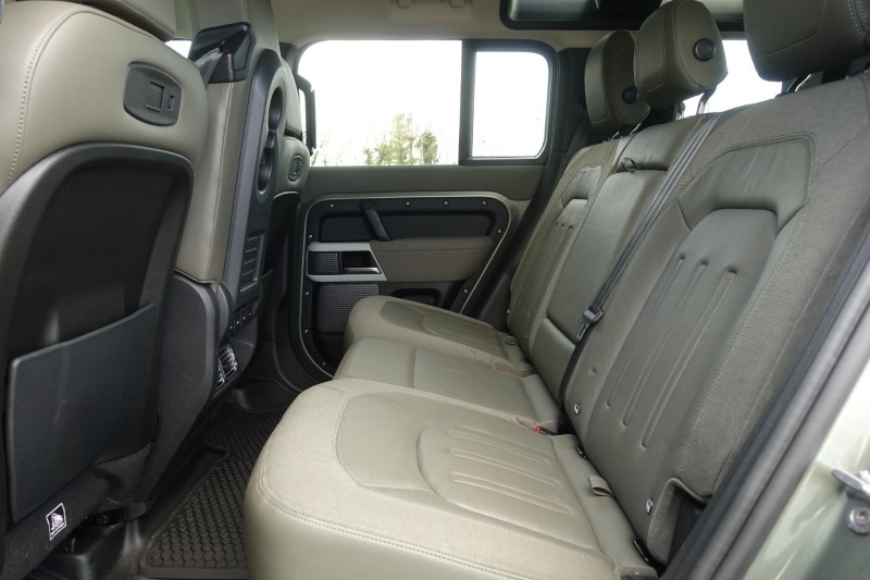 Used Land Rover Defender 2020 for sale - 78042289: Photo 4