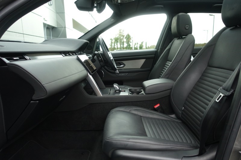 Used Land Rover Discovery Sport 2024 for sale - 76981258: Photo 3