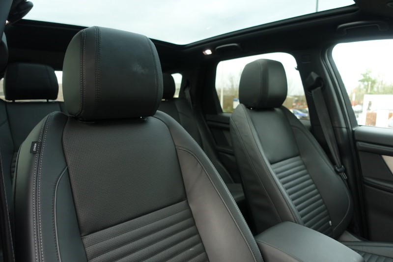 Used Land Rover Discovery Sport 2024 for sale - 76981258: Photo 46