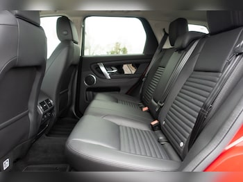 Used Land Rover Discovery Sport 2024 for sale - 77653307: Photo