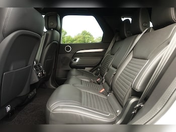 Used Land Rover Discovery 2024 for sale - 79263898: Photo