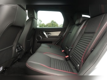 Used Land Rover Discovery Sport 2022 for sale - 79420926: Photo