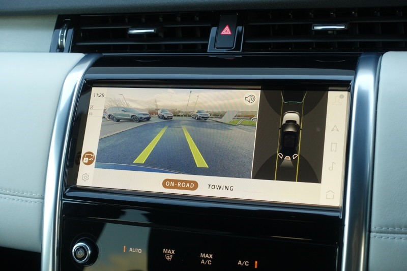 Used Land Rover Discovery Sport 2023 for sale - 77270951: Photo 12