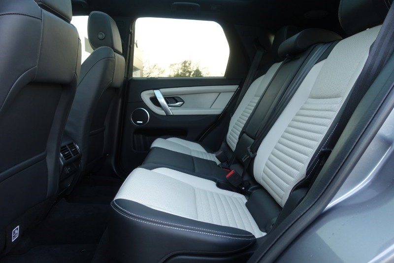 Used Land Rover Discovery Sport 2023 for sale - 77270951: Photo 4