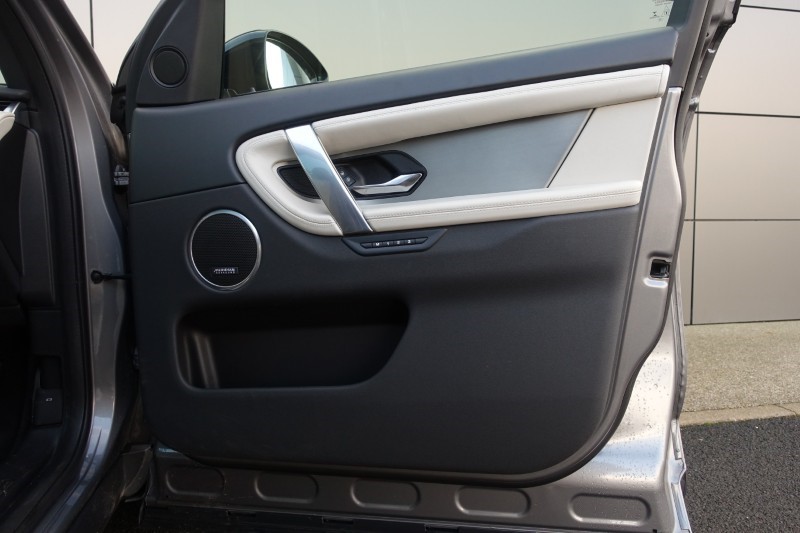 Used Land Rover Discovery Sport 2023 for sale - 77270951: Photo 45