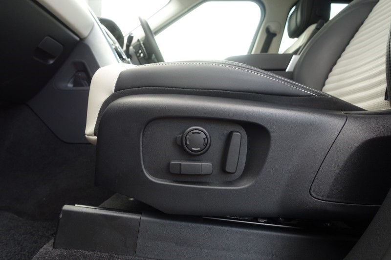 Used Land Rover Discovery 2024 for sale - 77274371: Photo 58