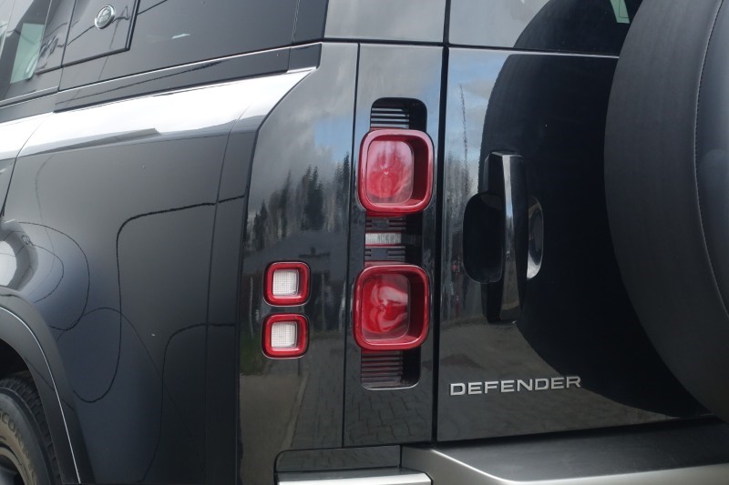 Used Land Rover Defender 2024 for sale - 77945563: Photo 19