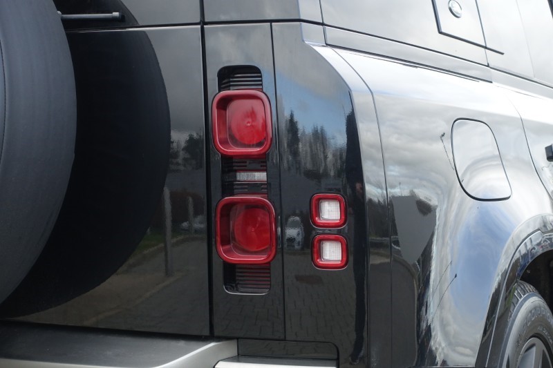 Used Land Rover Defender 2024 for sale - 77945563: Photo 26