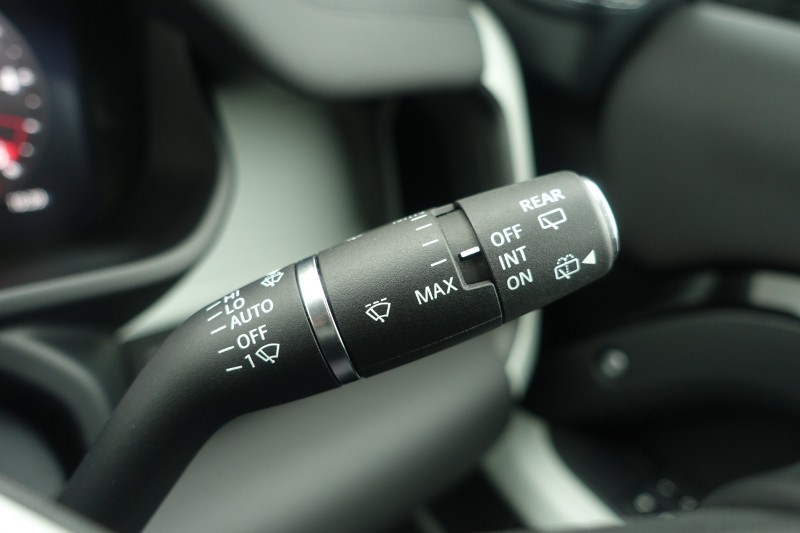 Used Land Rover Defender 2024 for sale - 77945563: Photo 39