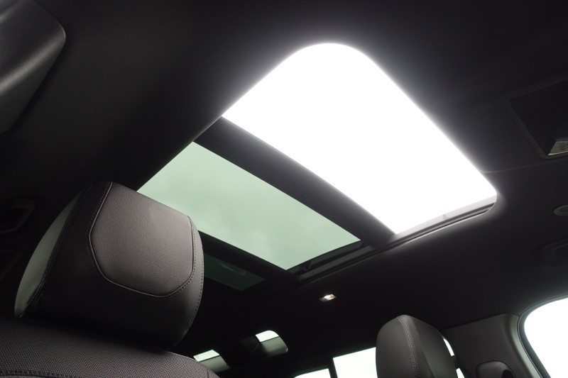 Used Land Rover Defender 2024 for sale - 77945563: Photo 52