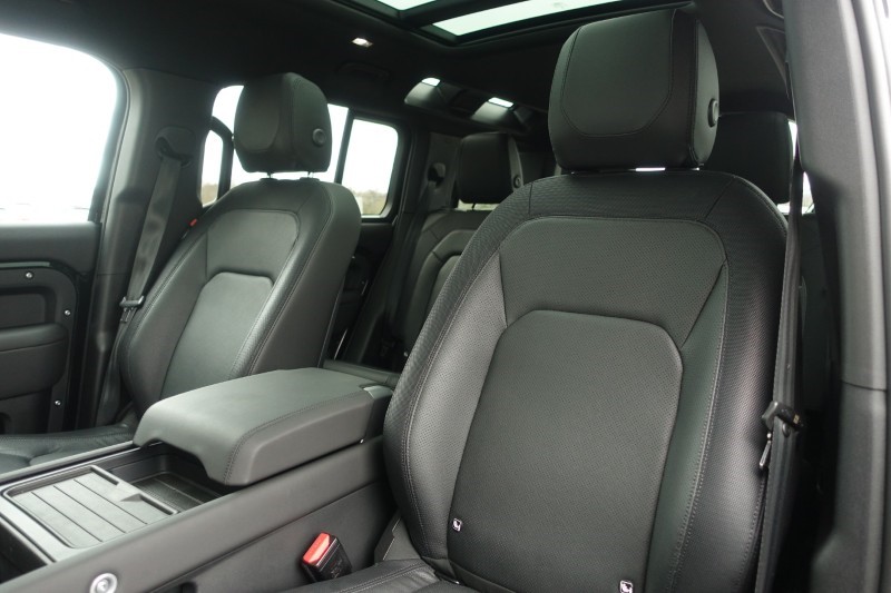 Used Land Rover Defender 2024 for sale - 77945563: Photo 68