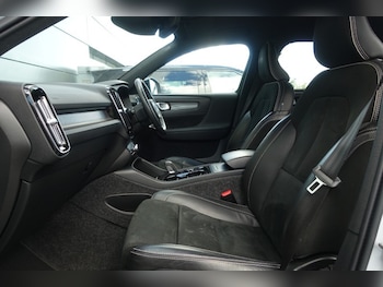 Used Volvo XC40 2020 for sale - 78858020: Photo