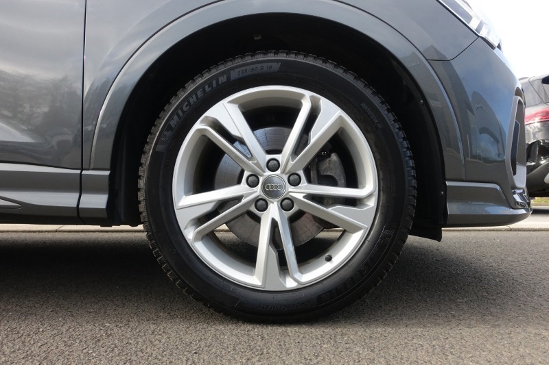 Used Audi Q3 2019 for sale - 77877759: Photo 9