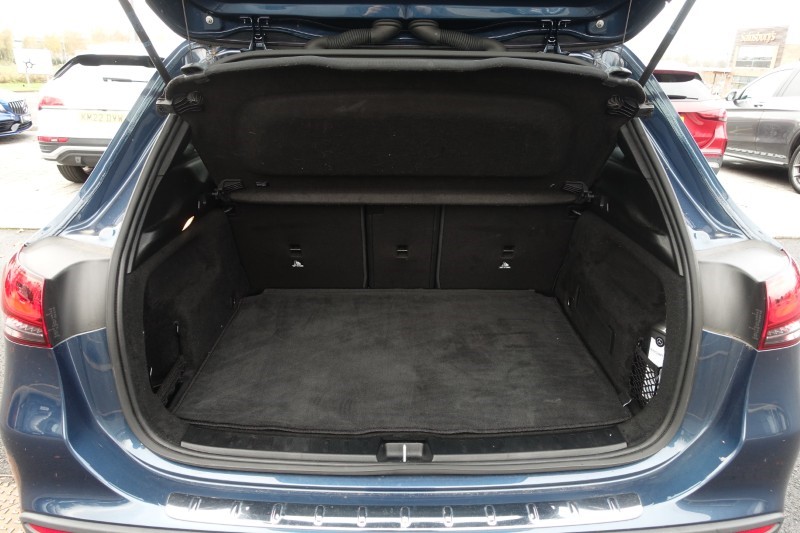 Used Mercedes-Benz GLA 2021 for sale - 76982232: Photo 11