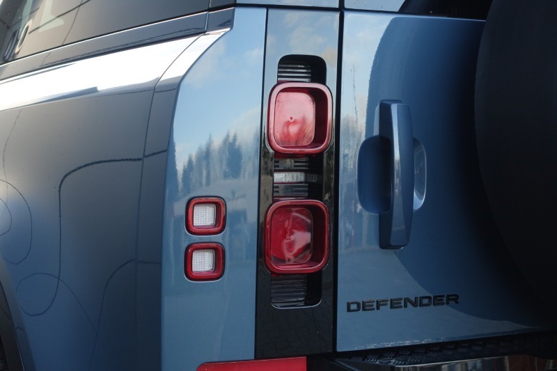 Used Land Rover Defender 2024 for sale - 77179636: Photo 19