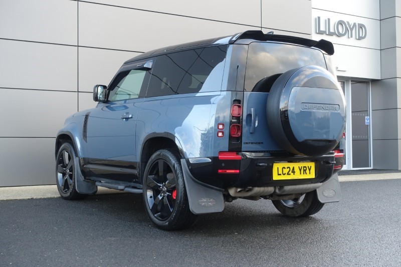 Used Land Rover Defender 2024 for sale - 77179636: Photo 2