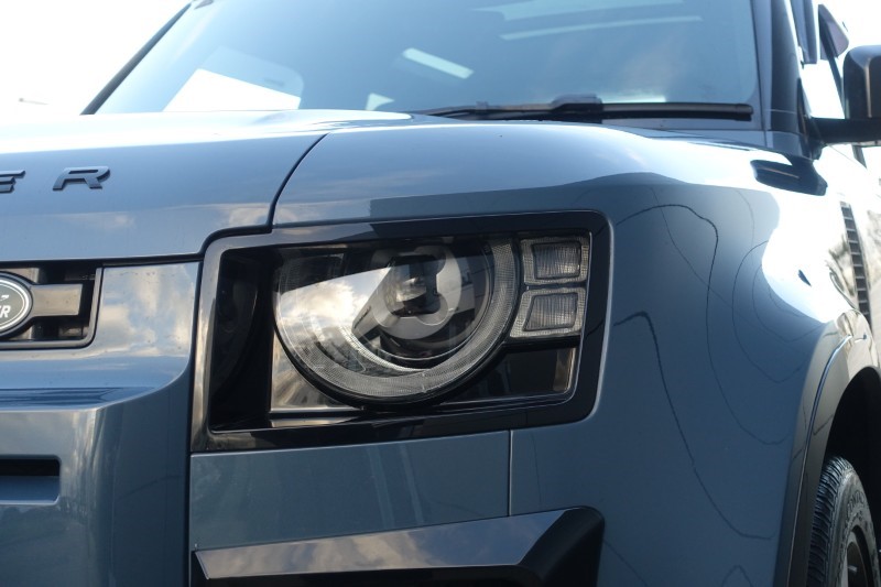 Used Land Rover Defender 2024 for sale - 77179636: Photo 34