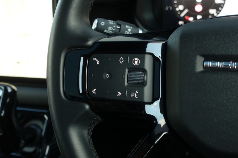 Used Land Rover Defender 2024 for sale - 77179636: Photo 39