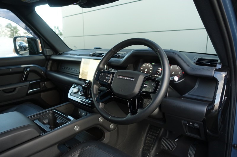 Used Land Rover Defender 2024 for sale - 77179636: Photo 46