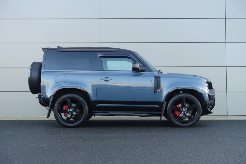 Used Land Rover Defender 2024 for sale - 77179636: Photo 5