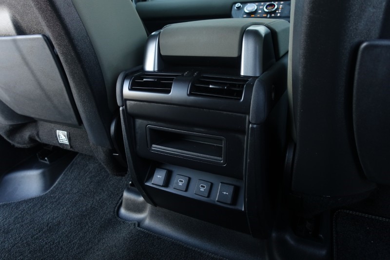 Used Land Rover Defender 2021 for sale - 77033006: Photo 18