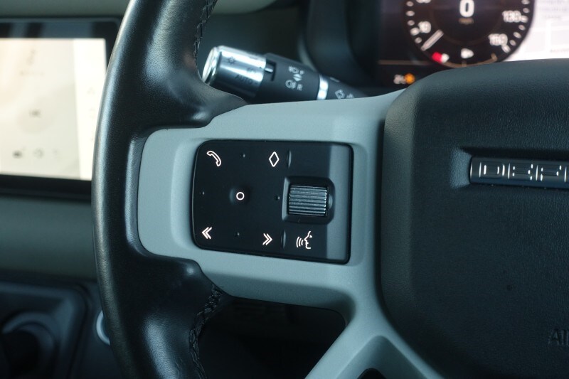 Used Land Rover Defender 2021 for sale - 77033006: Photo 43