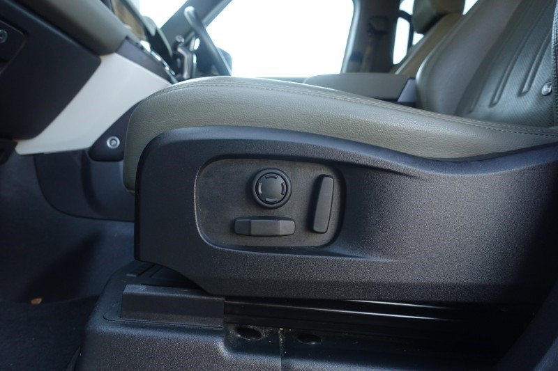 Used Land Rover Defender 2021 for sale - 77033006: Photo 66