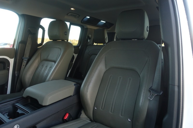 Used Land Rover Defender 2021 for sale - 77033006: Photo 67
