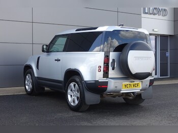Used Land Rover Defender 2021 for sale - 78239646: Photo