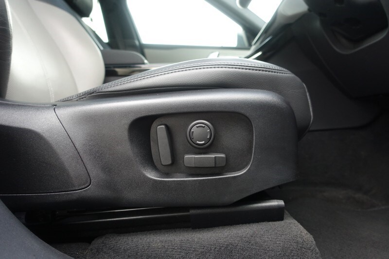 Used Land Rover Range Rover Velar 2023 for sale - 78105821: Photo 45