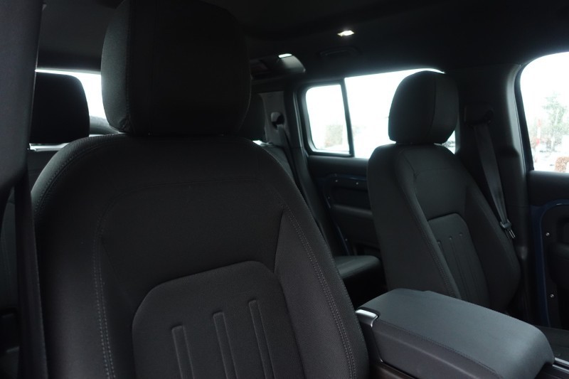 Used Land Rover Defender 2021 for sale - 77300582: Photo 41