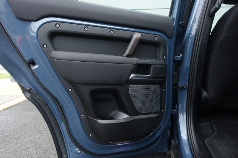 Used Land Rover Defender 2021 for sale - 77300582: Photo 48