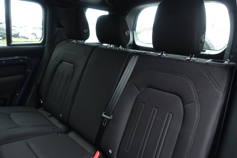 Used Land Rover Defender 2021 for sale - 77300582: Photo 50