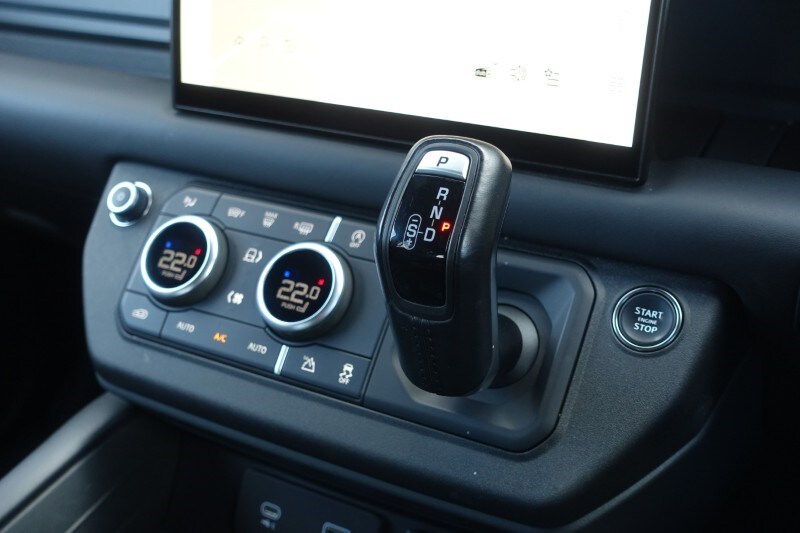 Used Land Rover Defender 2022 for sale - 78105823: Photo 14