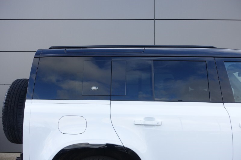 Used Land Rover Defender 2022 for sale - 78105823: Photo 26