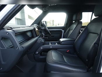 Used Land Rover Defender 2022 for sale - 78105823: Photo