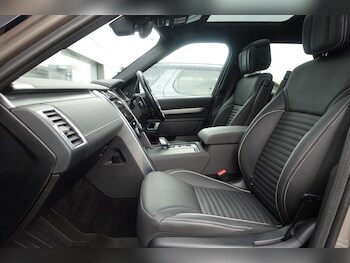 Used Land Rover Discovery 2023 for sale - 78835211: Photo