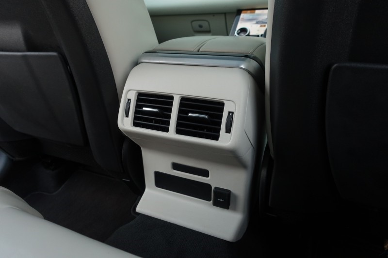 Used Land Rover Range Rover Velar 2023 for sale - 77179603: Photo 18