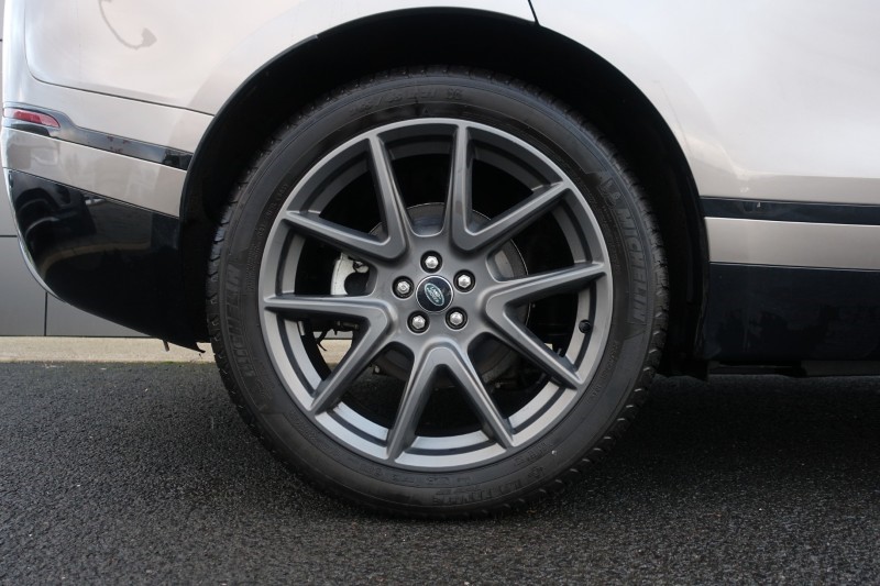 Used Land Rover Range Rover Velar 2023 for sale - 77179603: Photo 24