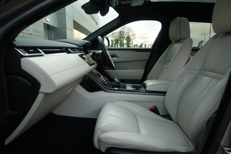 Used Land Rover Range Rover Velar 2023 for sale - 77179603: Photo 3