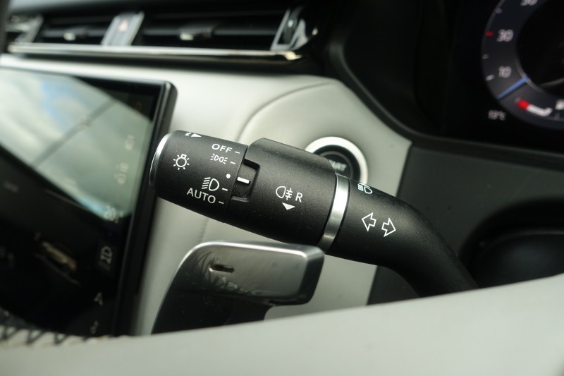 Used Land Rover Range Rover Velar 2023 for sale - 78090485: Photo 33