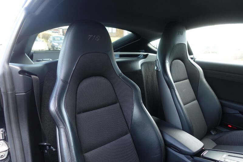 Used Porsche Cayman 2020 for sale - 78162071: Photo 42