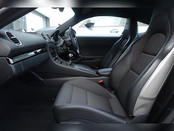 Used Porsche Cayman 2020 for sale - 78162071: Photo